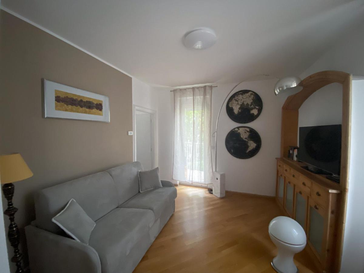 Living Vittoria: Vicino Al Centro Di Bolzano Apartment Exterior foto