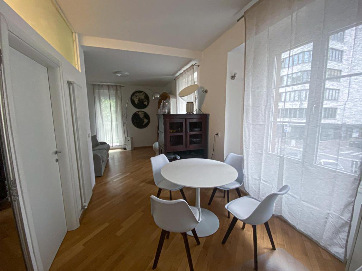 Living Vittoria: Vicino Al Centro Di Bolzano Apartment Exterior foto
