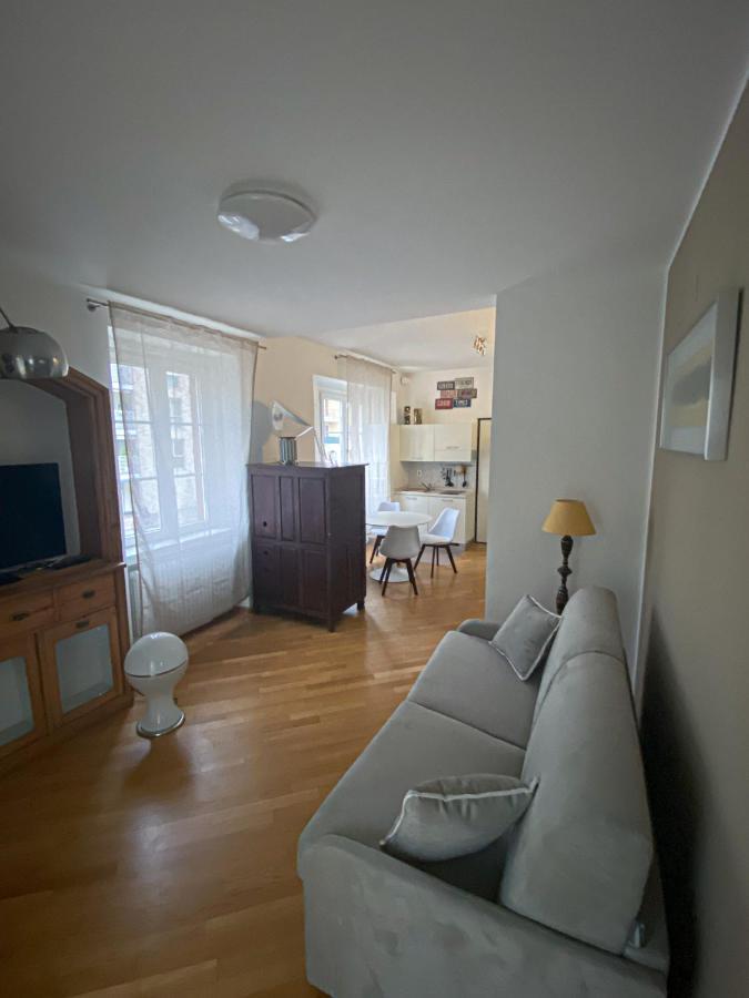 Living Vittoria: Vicino Al Centro Di Bolzano Apartment Exterior foto