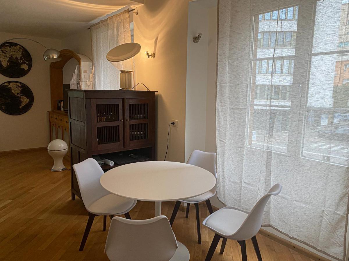 Living Vittoria: Vicino Al Centro Di Bolzano Apartment Exterior foto